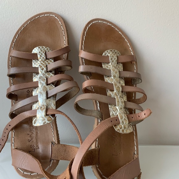 Shoes - Picture 4 of 5